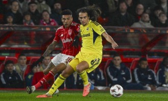 2-1，穆帅前东家掀翻欧冠2冠王，仍出局，无缘欧联淘汰赛