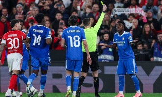 组图：欧冠皇马1-0本菲卡 小熊破门染黄+遭歧视罢赛