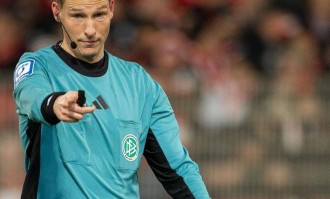 拜仁高层驳斥德甲“青训营”论：钱袋子和奖杯是两码事