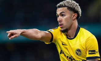 倒钩绝平+11场8球！23岁阿根廷神锋逆袭，从韧带撕裂到法甲射手王