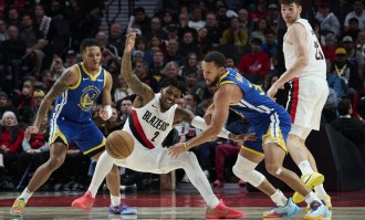 季前赛-库里28分杨瀚森9+6 勇士再胜开拓者