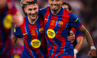 豪门悲喜夜：巴萨5-0进决赛 升班马11轮不胜仍2-2曼联 切尔西1-2八轮1胜