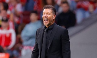 6万人沸腾！西蒙尼带队狂飙：儿子助攻，西甲4场10分，闯进前4