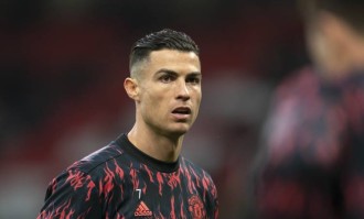 拒绝回归！英媒曝曼联今夏不考虑签回C罗，或加盟美职联挑战梅西