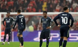 还记得吗，上一支一个月内和皇马三次交手的球队是谁？