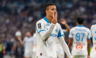 曝巴萨相中曼联弃将！15轮狂轰11球领跑法甲射手榜