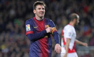 C罗还是梅西？别争了，听听那些在场上铲他的人怎么说：只有梅西，让他们从心底里感到绝望！