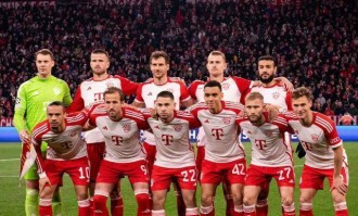 11月26日阿森纳vs拜仁，利物浦vs埃因霍温前瞻比赛分析