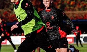 0-0到0-1！AC米兰客场1-0小胜卡利亚里，暂登顶意甲积分榜