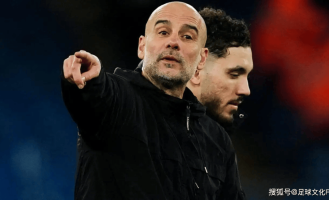 曼城向阿森纳发出争冠信号，瓜迪奥拉点名表扬队内表现最突出球员