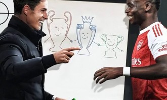 2-0完胜！阿森纳8连胜，冲击三冠王，连续6场零封，塔子哥太强了