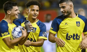 欧冠强弱对话：拜仁主场围剿，圣吉联合死守破咒