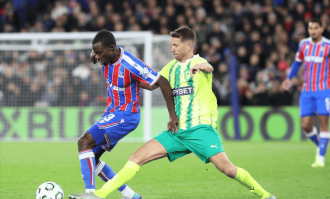 英超劲旅首发身价2.9亿，欧战爆冷输给中超级别球队，身价差65倍