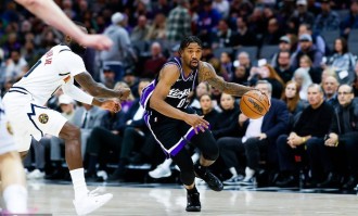 国王正积极寻求交易蒙克 想把他兜售给有争冠机会的球队