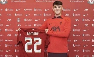 斯洛特1句话贬低拉姆塞？惨淡战绩下的残酷坦诚，他的帅位真要崩？