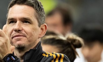 曼联女足铁血零封马竞！斯金纳盛赞红魔韧性