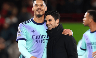 阿森纳也着急了！曝枪手30万镑续约萨卡，25万镑拒绝萨利巴去皇马