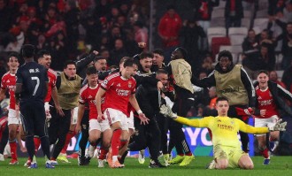 如此欧冠，怎能不爱？悲喜交织，生死一线间，穆里尼奥再度封神