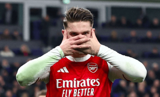 1-0！队长让点 12.9亿豪门3连胜重返榜首 英超领头羊4小时两度易主