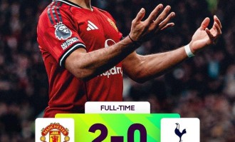 曼联2-0热刺保前四！红魔坚持自己思路，卡里克“有能”拦不住