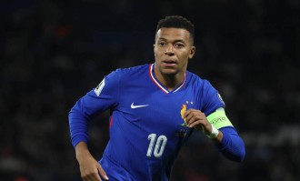 何时破蛋？姆巴佩迎27岁生日 仍0欧冠0金球0世界足球先生