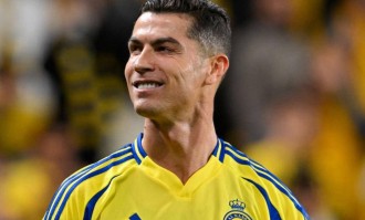 C罗谈姆巴佩：他不适合担任中锋，我若在皇马会教他打出独特风格