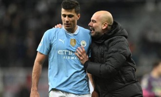 皇马球迷造谣罗德里抢了维尼休斯金球奖，不受伤连足球先生也没有