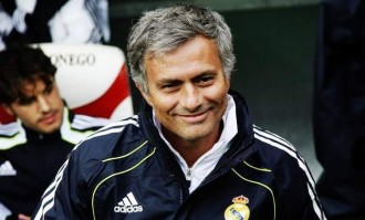 穆里尼奥自绝回归皇马路！名记曝皇马欧冠帝星对他非常不满