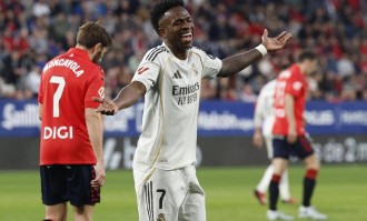 天助巴萨：1-2大冷门，皇马遭西甲第10掀翻，多赛一场领先巴萨2分