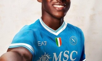 曼联新帝星冬窗欲转会那不勒斯！认为阿莫林不公，再努力亦无用