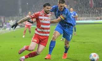 2-1大冷门，德甲第18掀翻德甲第8，5分钟连扳2球+95分钟绝杀