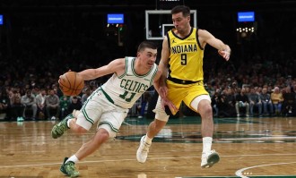 西亚卡姆32+10布朗30+10 步行者不敌凯尔特人3连败