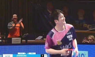 比赛太快没时间带货！方博熬夜解说樊振东欧冠首秀，东哥17分钟打完