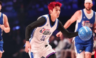 王鹤棣战NBA全明星10分4篮板 三届总数据30+11+1