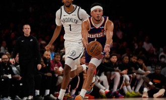 季前赛-托马斯16分布克18+5+5 曾凡博未出场篮网险胜太阳