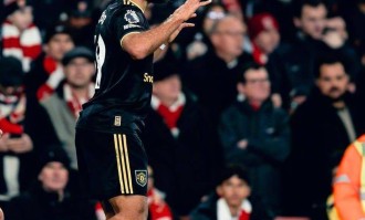 换帅如换刀！先斩曼城、再赢阿森纳 曼联进前4：曼城看到争冠希望