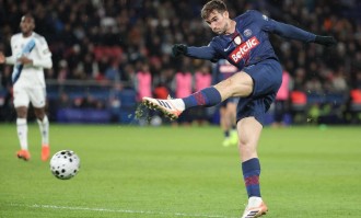 法国杯0-1大冷门，法甲第2遭法甲第15掀翻，巴黎圣日耳曼惨遭淘汰