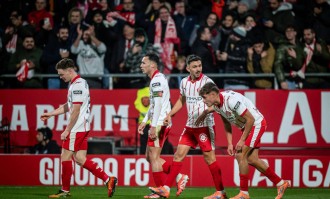 西甲积分榜：皇马止连败暂升第二，落后巴萨4分的背后故事与战术解析