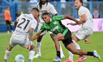 周六017意甲：萨索洛主场迎战佛罗伦萨，保级无忧对决深陷泥潭