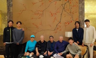 上港冠军名帅离队！法甲教头接棒，引领球队冲击冠军赛