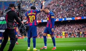 豪门悲喜夜：曼城1-0落后枪手2分 拜仁3-2绝杀多特11分领跑 巴萨4-1