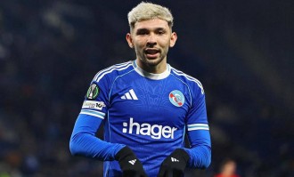 法甲第7名斯特拉斯堡3-1逆转摩纳哥，成功挺进法国杯八强