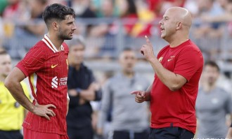 利物浦退到墙角，切尔西严阵以待，杯赛专家马雷斯卡还需长跑王斯洛特认证？