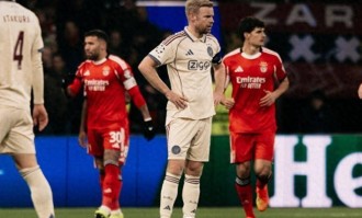 穆里尼奥趁虚而入：本菲卡轻松取胜，阿贾克斯再创下耻辱记录