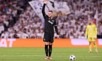 尤文图斯客场0比1输皇马，场面完全被压制，迪格多次神扑，图多尔下课进入倒计时