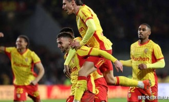 法甲第21轮赛况：朗斯逆转重登王座，里昂连胜狂飙进三甲！