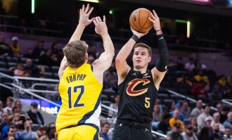 加兰29+6莫布利20+6 西卡22分骑士送步行者13连败