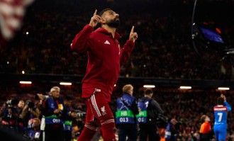 曼联三后卫战术或成利物浦克星，超级星期天迎来巅峰对决