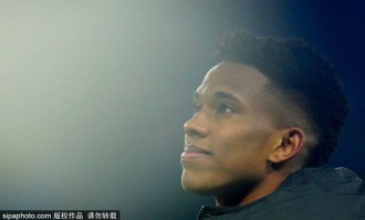 奇尔维尔29岁生日：从切尔西的蓝色岁月到斯特拉斯堡的全新挑战