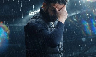 曼联下赛季若无缘欧冠，阿莫林难逃下课！罗杰斯发展令其相形见绌